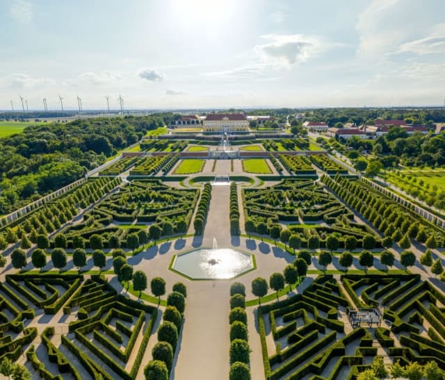 Schlosshof belépőjegy a kastélyba