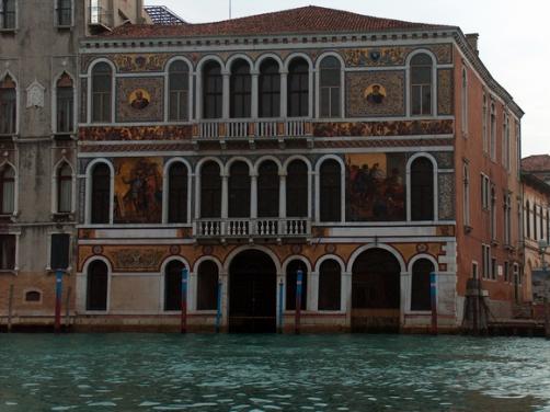Palota a Canal Grande partján