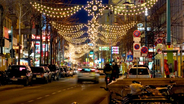 Bécs adventi díszekben
